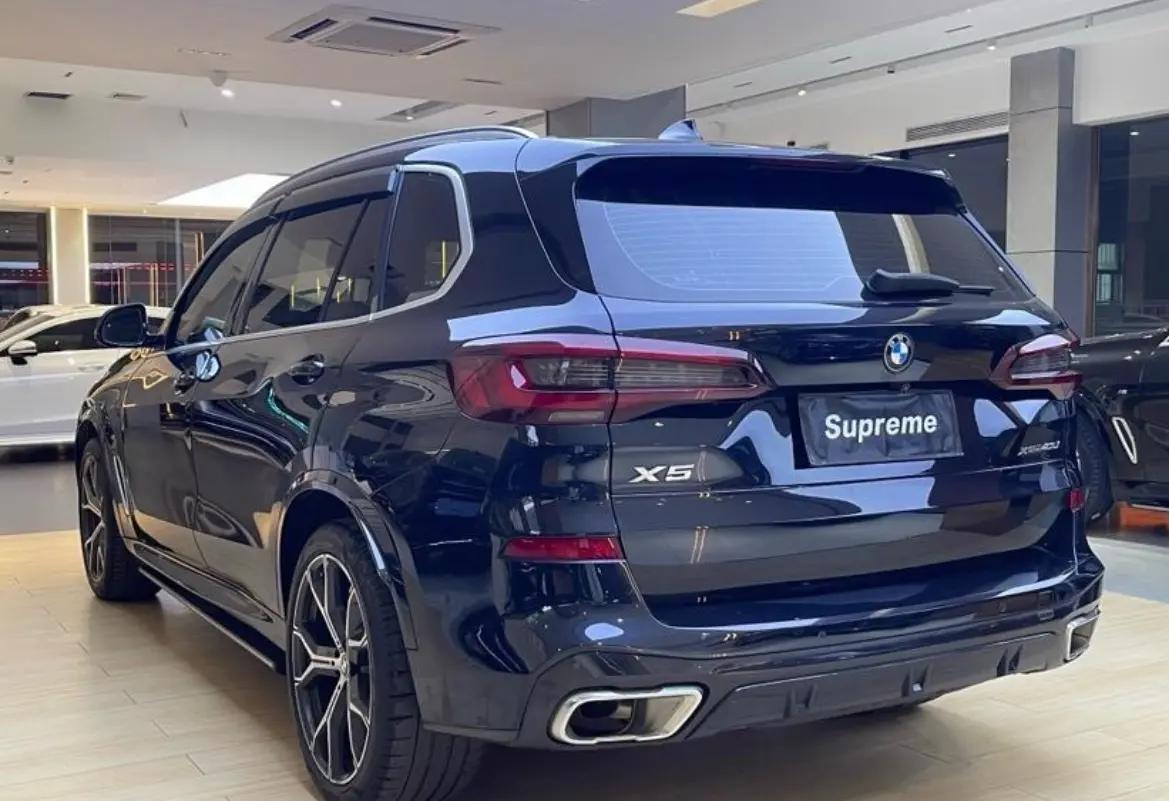 BMW X5 2022 xDrive 40Li M sports set 2