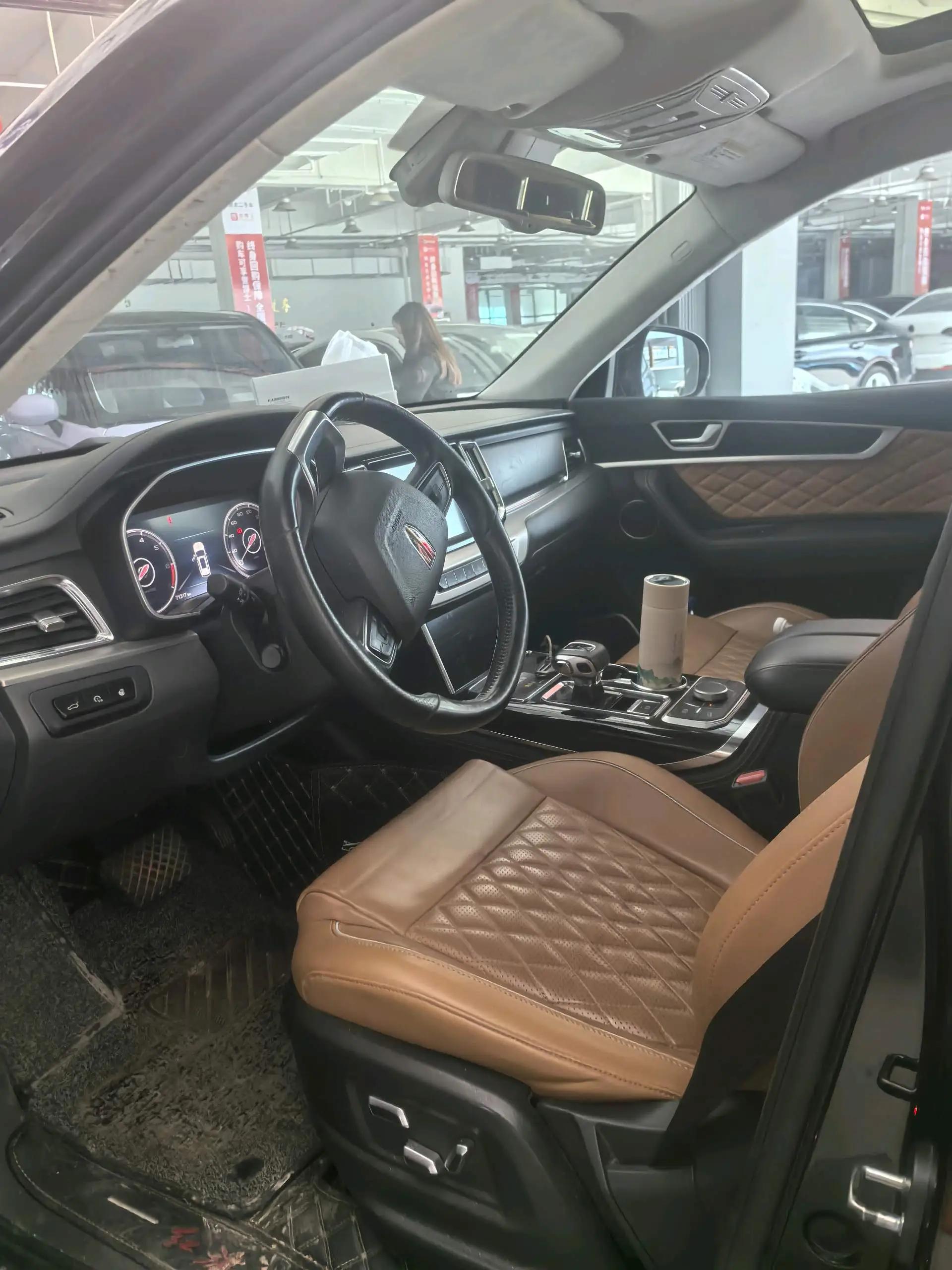 HongQi HS7 2019 3.0T Automatic Four-wheel Drive Smart Union Flag Edition 3