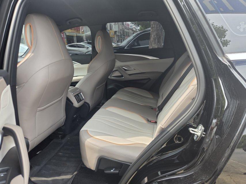 BYD Song Pro New Energy 2025 Model Song Pro DM-i 1.5 CVT 75km Flagship Edition Automatic 4