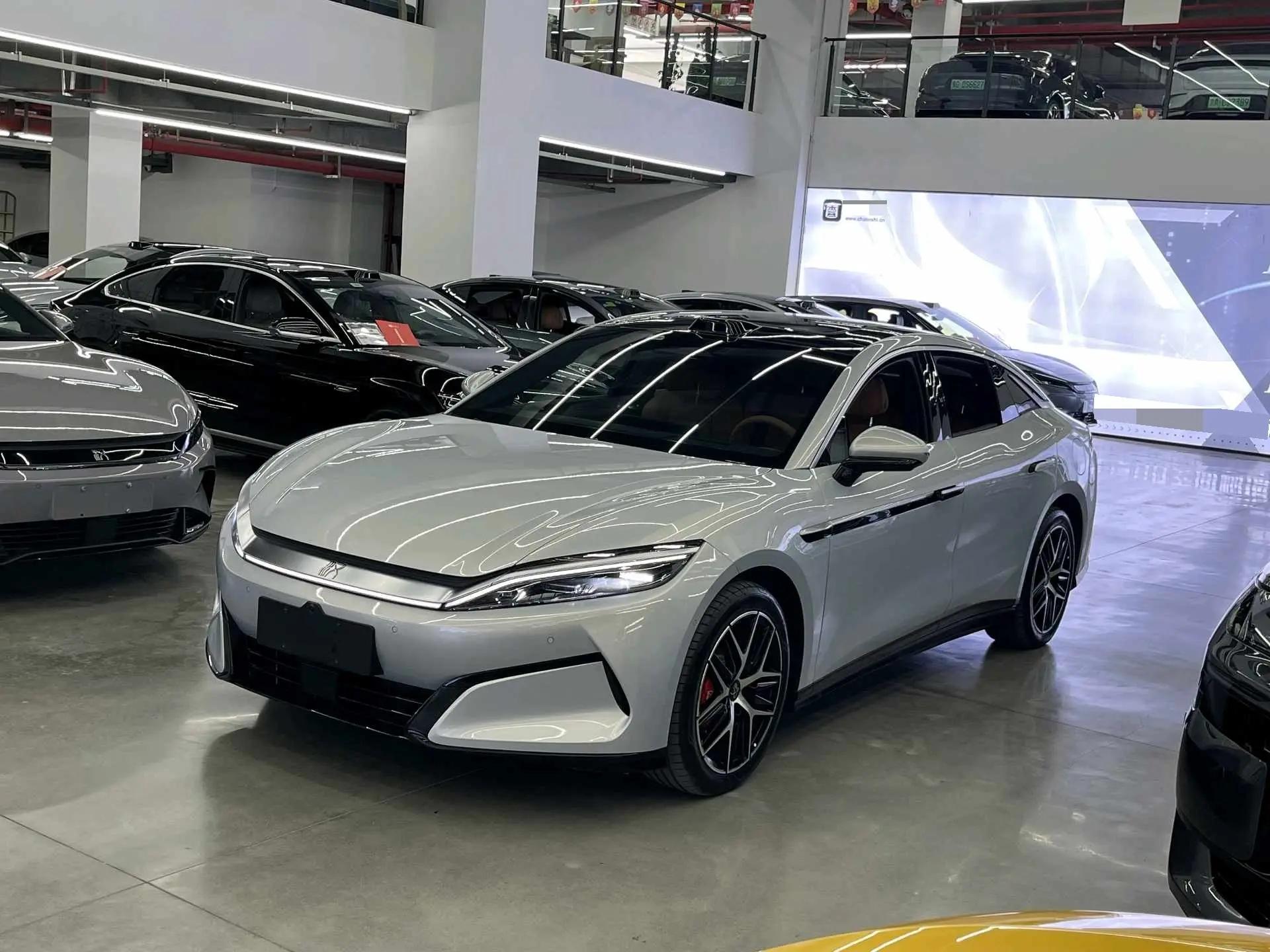 Han L 2025 EV four-wheel drive laser Radar flagship