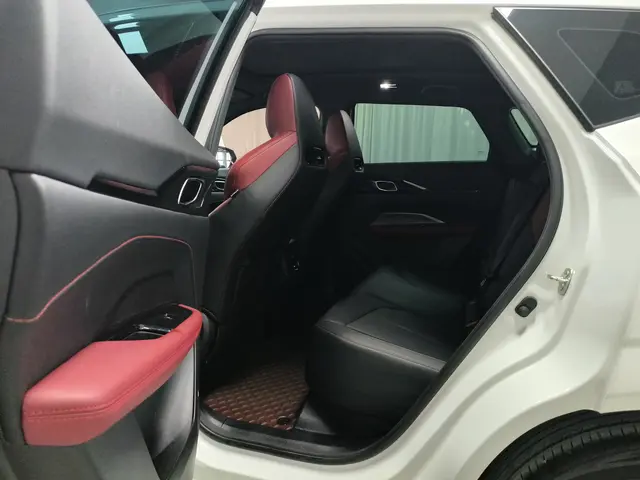 Auchan 2023 Z6 1.5T Blue Whale Zhiku Automatic Gear 10