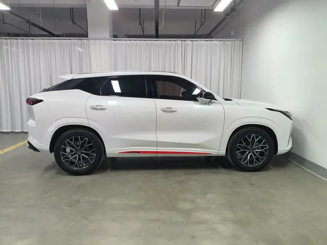 Auchan 2023 Z6 1.5T Blue Whale Zhiku Automatic Gear 4