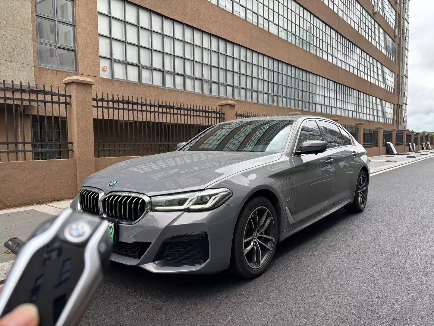 BMW 5 New Energy 2021 535Le Deluxe Suit