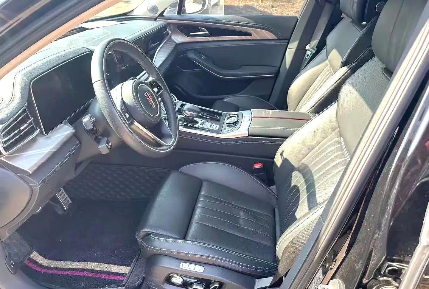 HongQi H9 2023 2.0T Zhilian Flag Edition 4