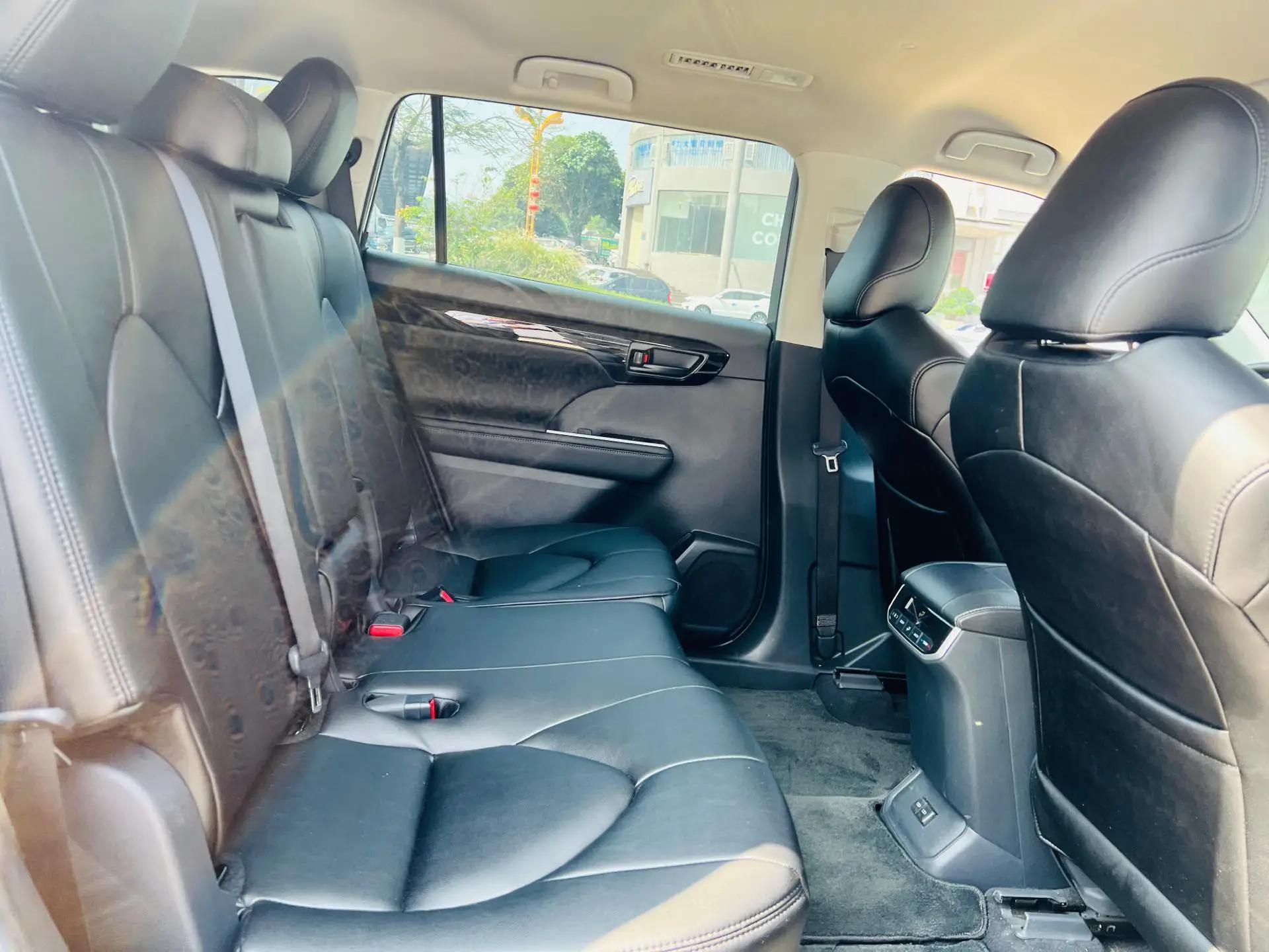 Toyota 2023 Highlander Dual Engine 2.5 Stepless Intelligent Electric Hybrid Two-Drive Elite Edition 7-seat Automatic Transmission 11