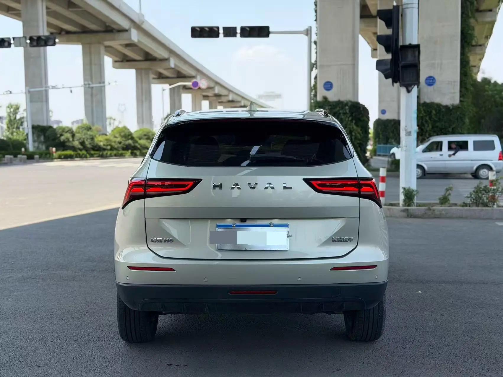 Haval 2024 H6 1.5T Two-Wheel Drive Ultra Automatic 8