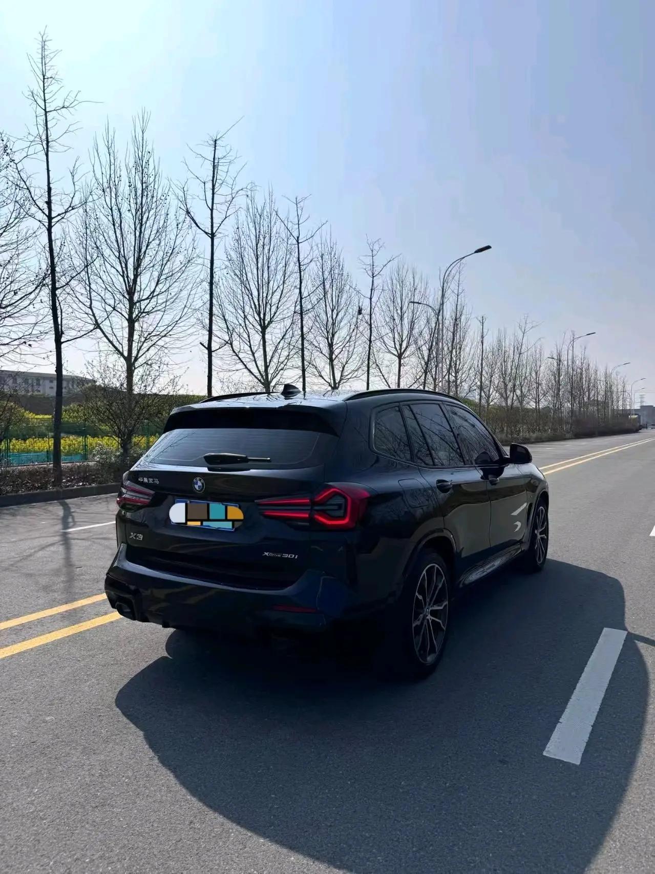 BMW X3 2022 xDrive30i Leading M Obsidian Night Suit 3