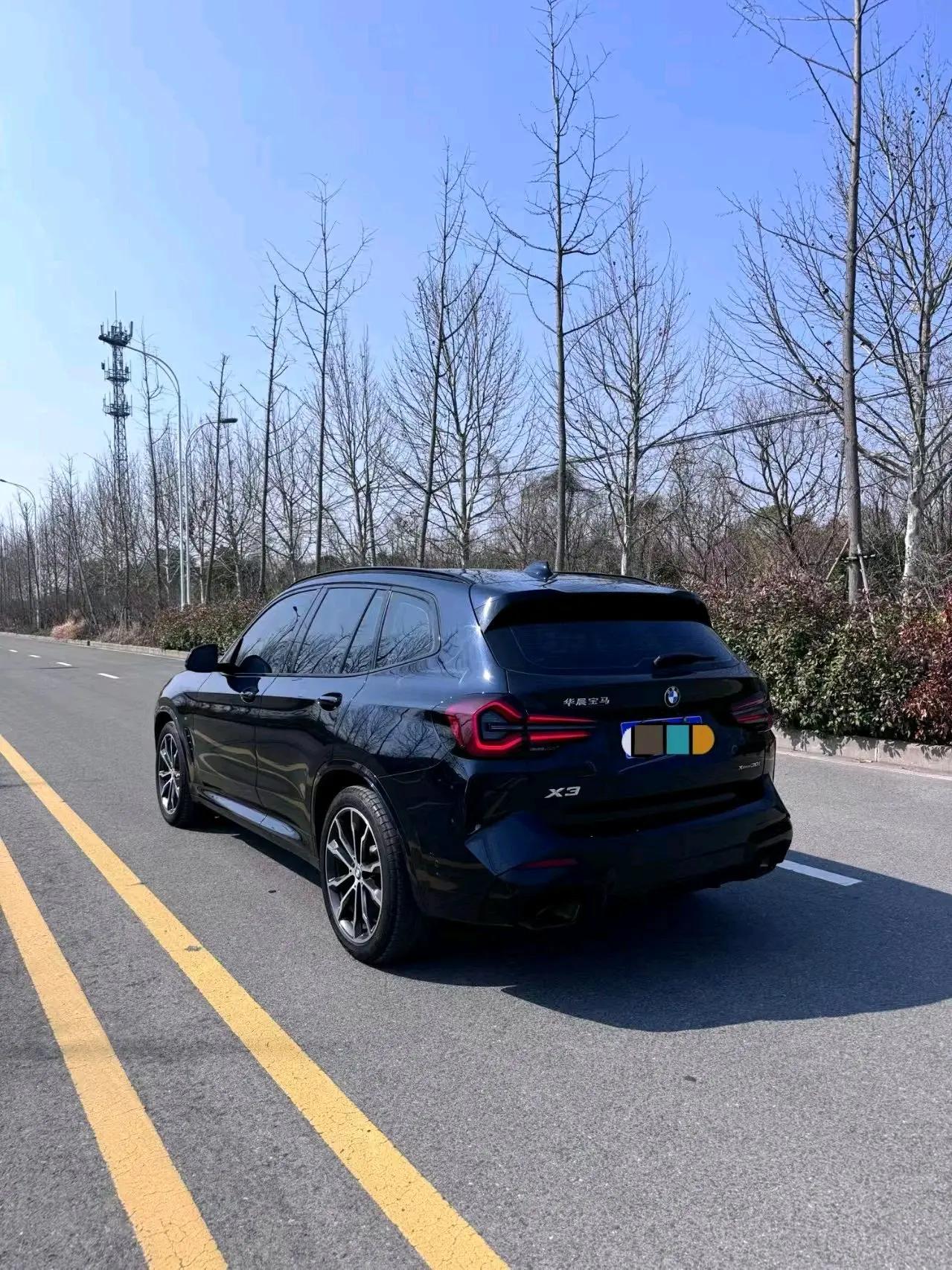 BMW X3 2022 xDrive30i Leading M Obsidian Night Suit 4