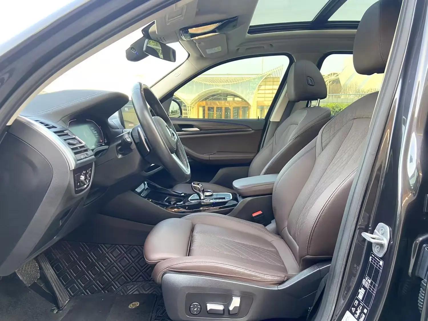 BMW X3 2022 xDrive30i Leading M Obsidian Night Suit 8
