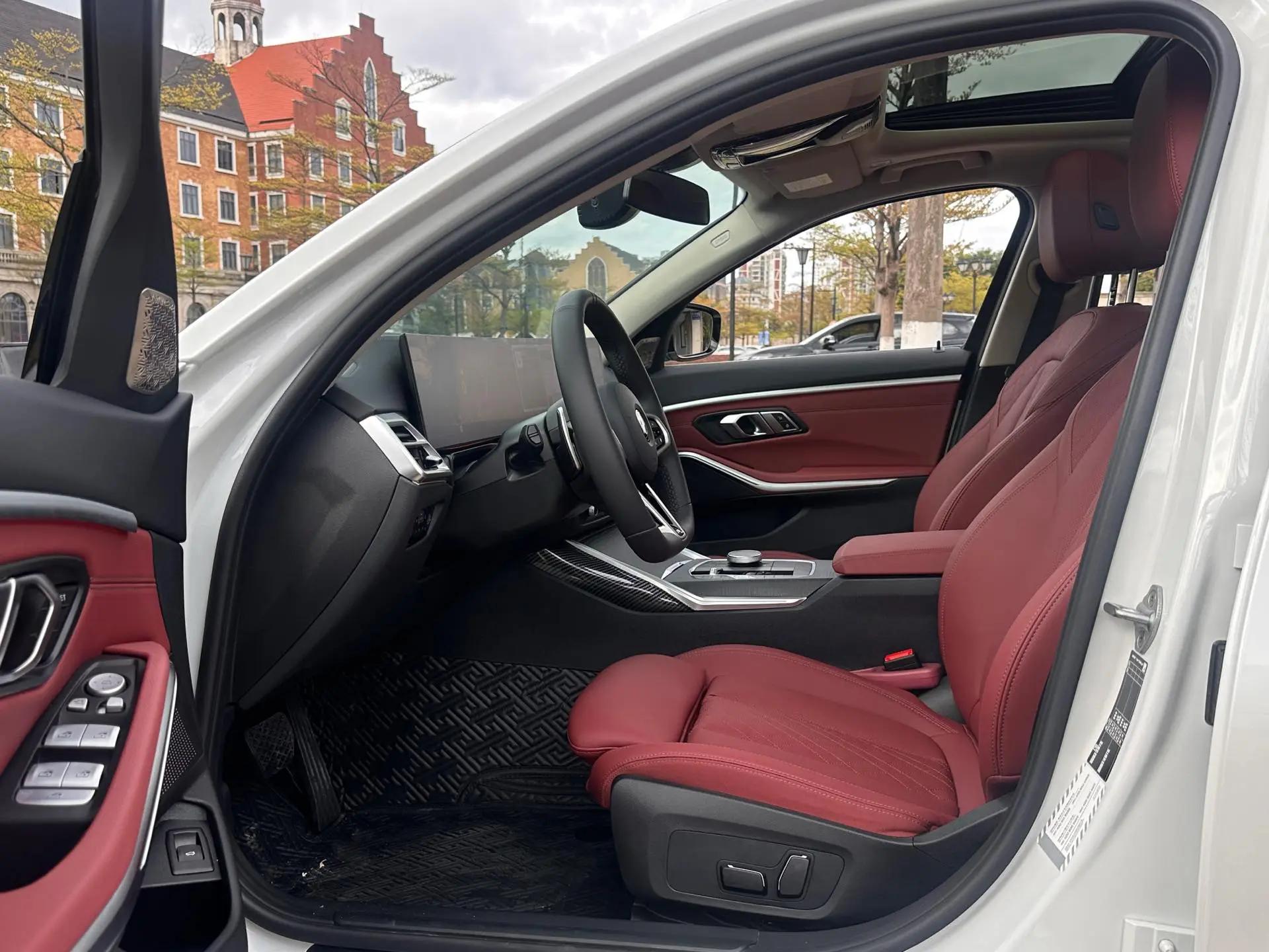 BMW 3 Series 2025 Model 325Li 2.0T M Sport Package Automatic 4