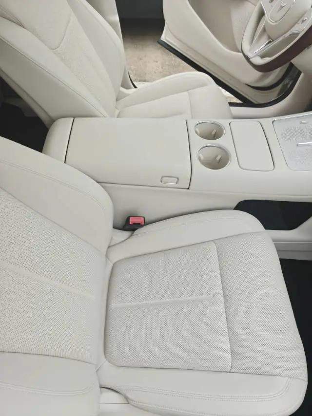 Voyah 2025 bosom friend four-wheel drive dry Kun version automatic gear 5