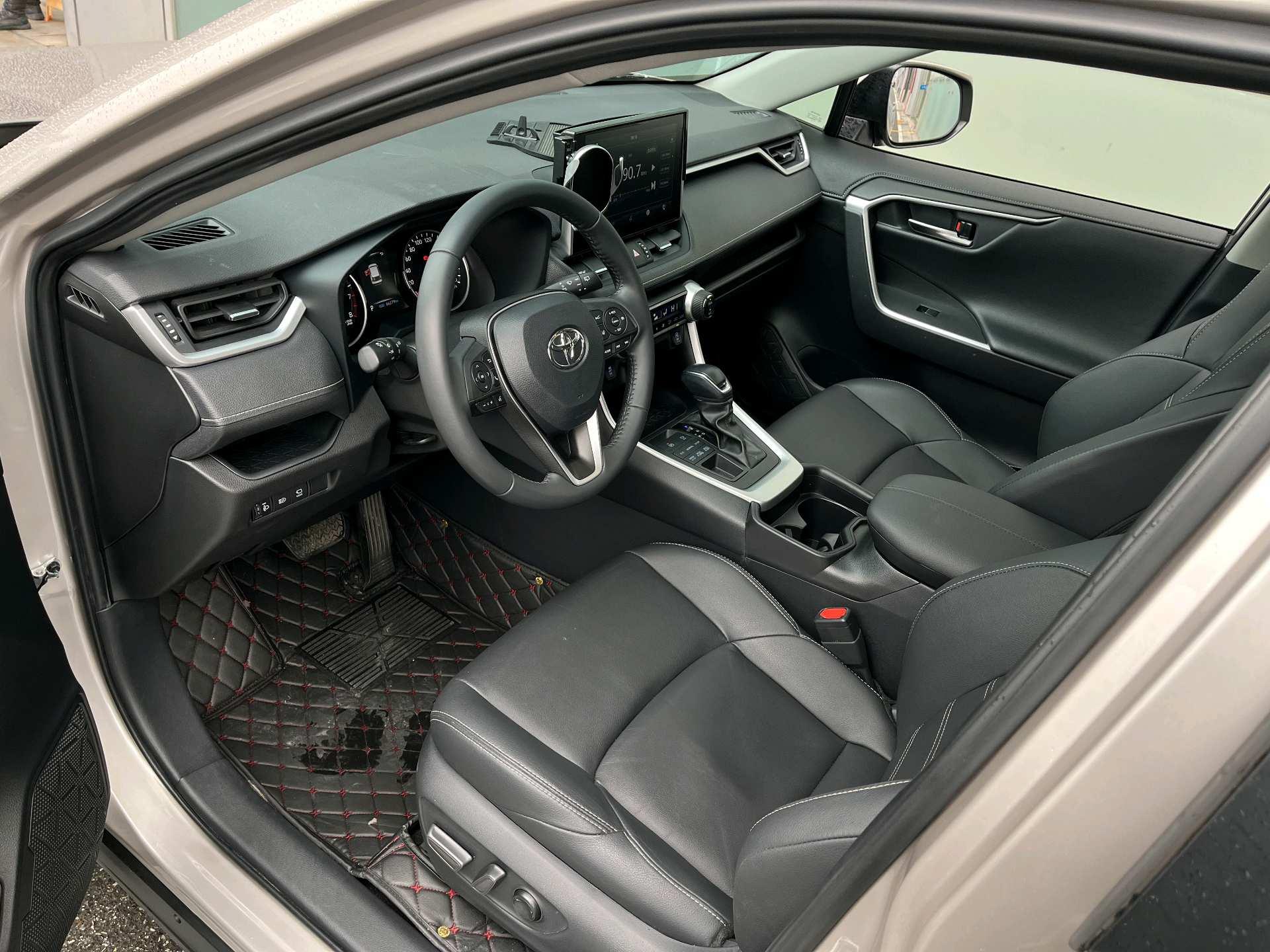 Willanda 2022 2.0L CVT 4WD Luxury PLUS Edition 4