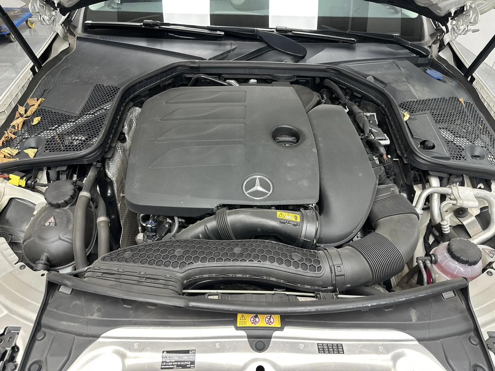 Mercedes Benz Class C 2021 C 260 L Sports Edition 13
