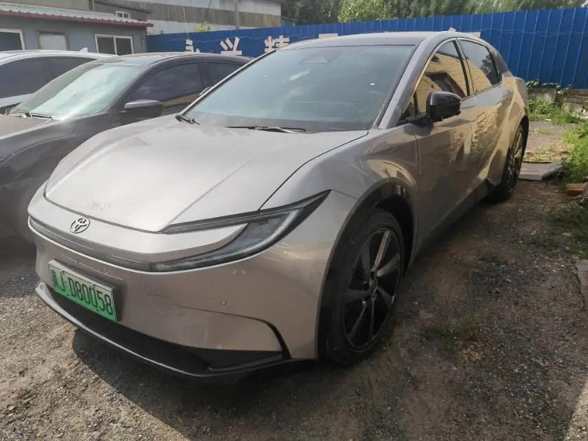 Toyota 2025 bZ 5 550 PRO automatic gear
