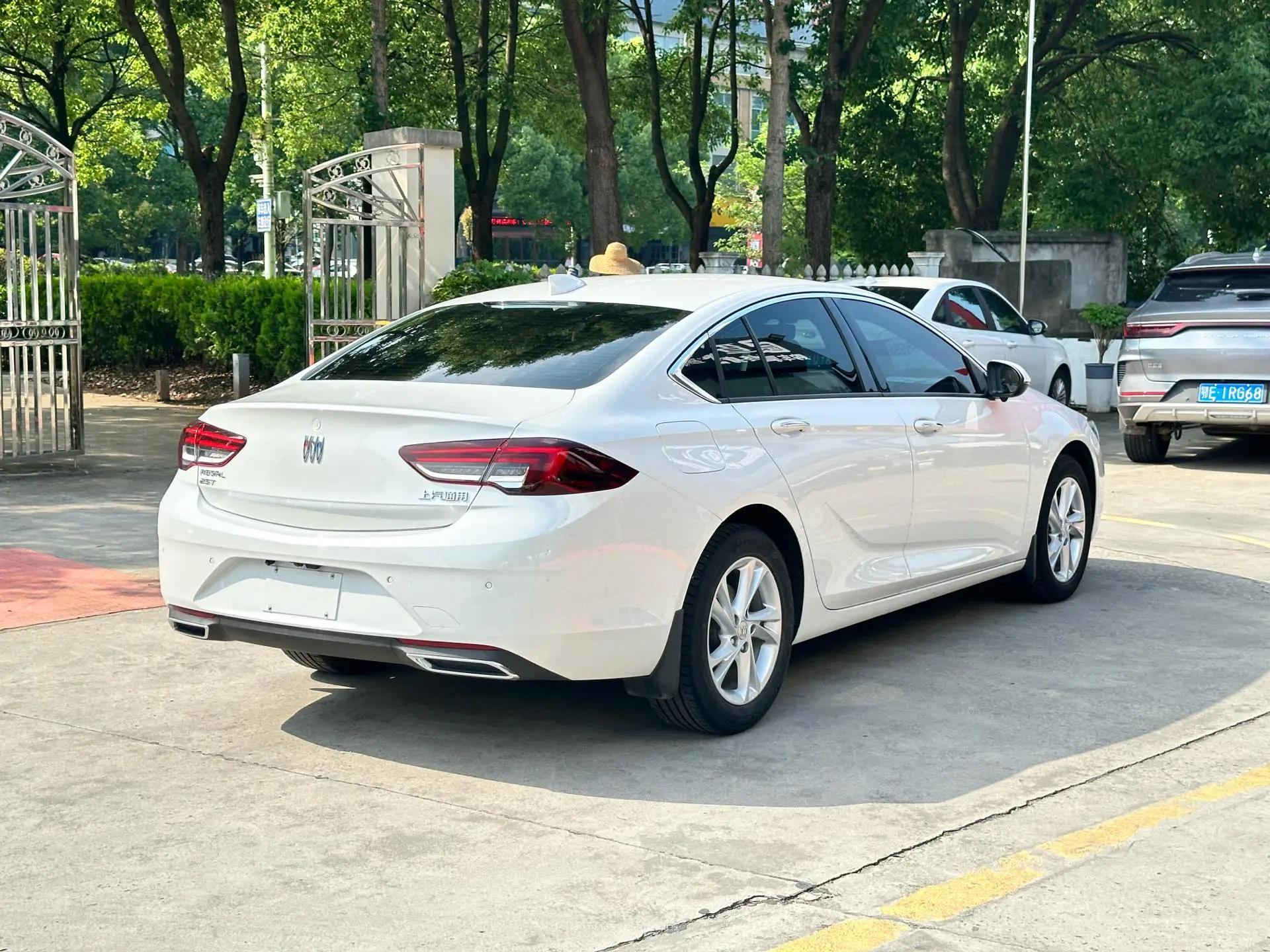 Buick 2024 Regal 1.5T 25T Ultra-Luxury Edition Automatic 4