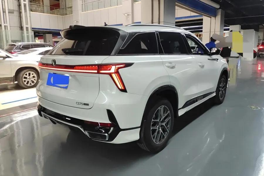 长安 2026款 CS75 PLUS 1.5T 智慧冠军版 新蓝鲸智领型 自动挡 3