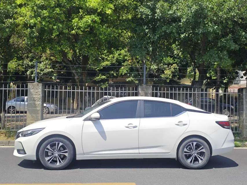 Xuanyi 2022 1.6L XL CVT Pleasant Edition 3