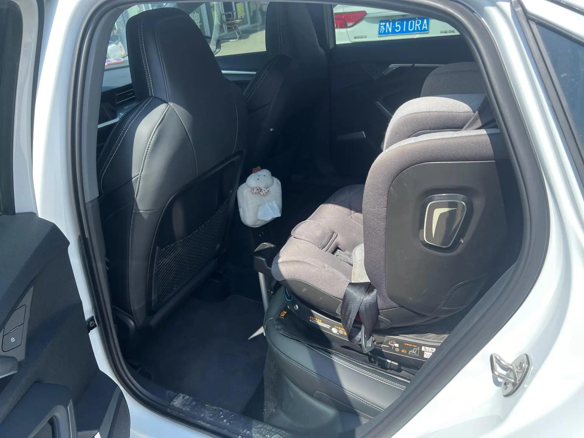 Audi 2025 A3L Limousine 1.5TFSI 35TFSI Flying Prestige Edition Automatic 4