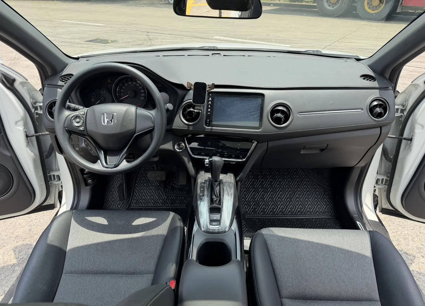 Honda XR-V 2020 220TURBO CVT Deluxe Edition 9