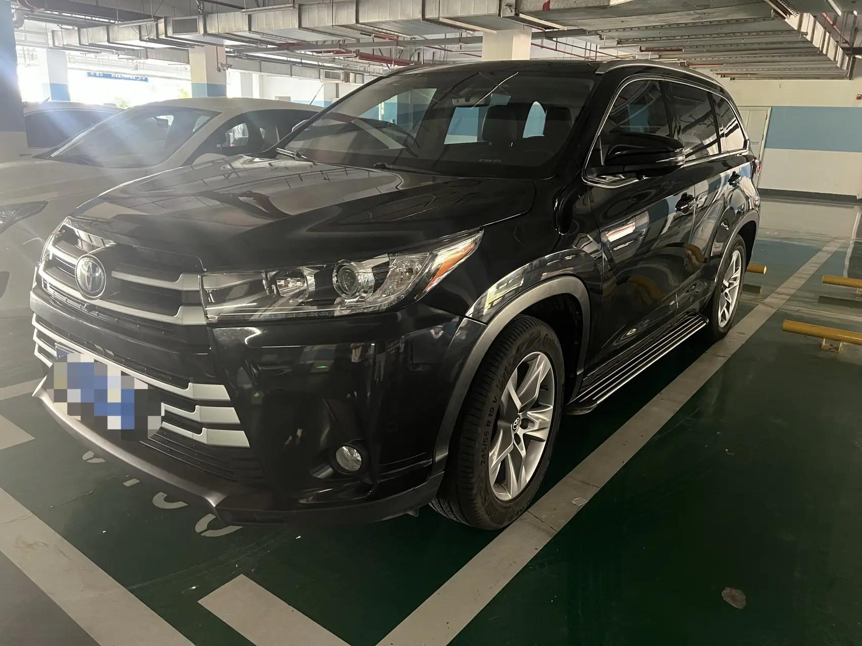 Открыть галерею: Highlander 2018 2.0T 4-wheel drive deluxe edition 7-seat national v