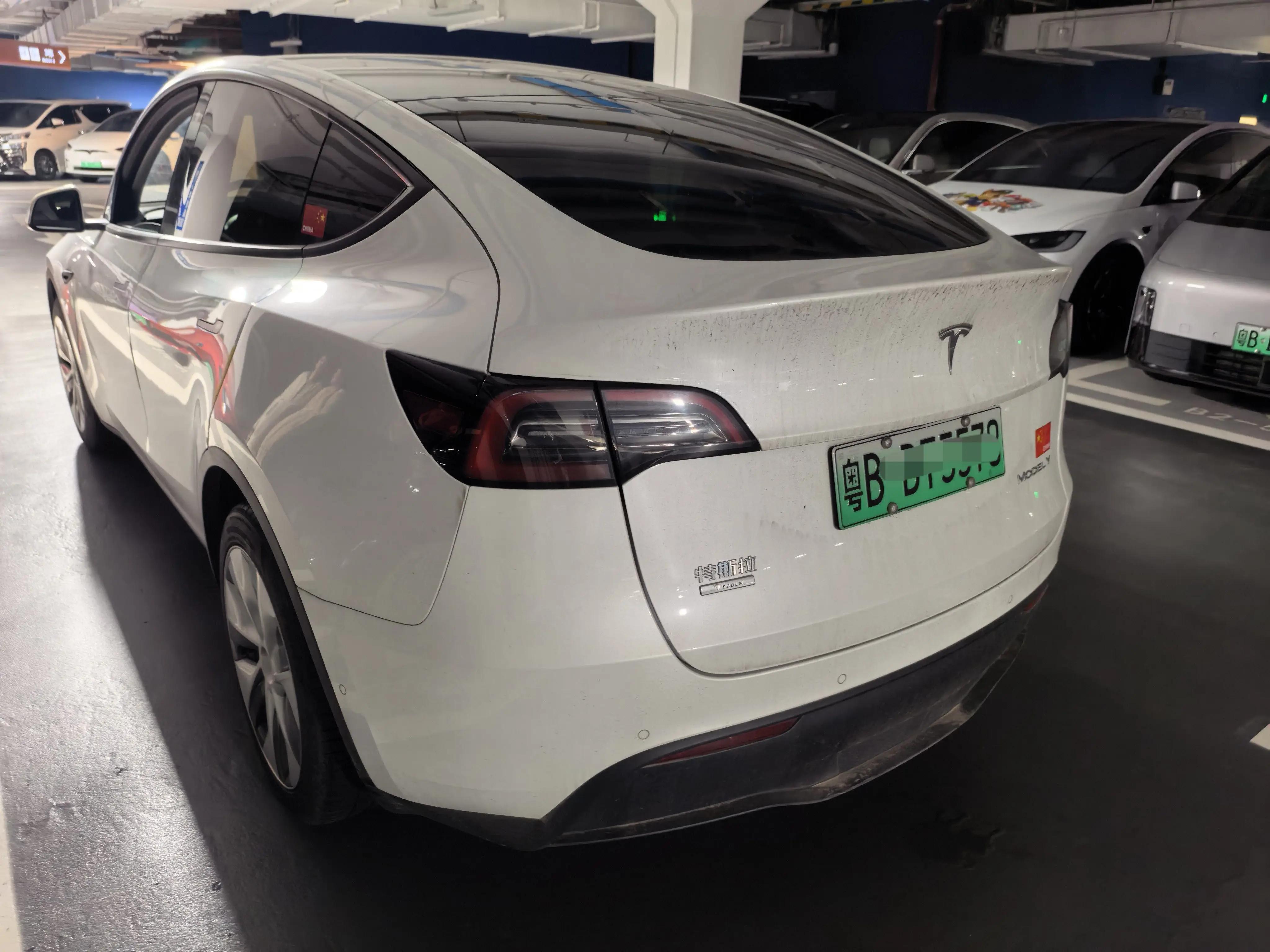Model Y 2022 rear-wheel drive version 3