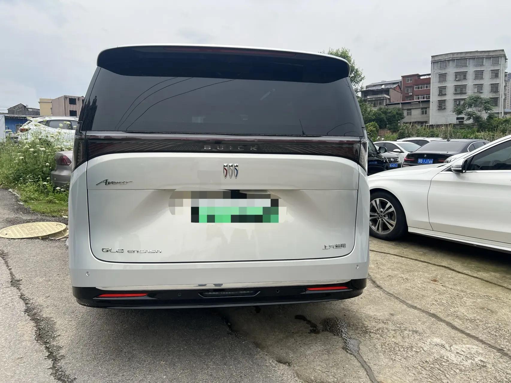 Buick to the world family 2026 luxury edition 4