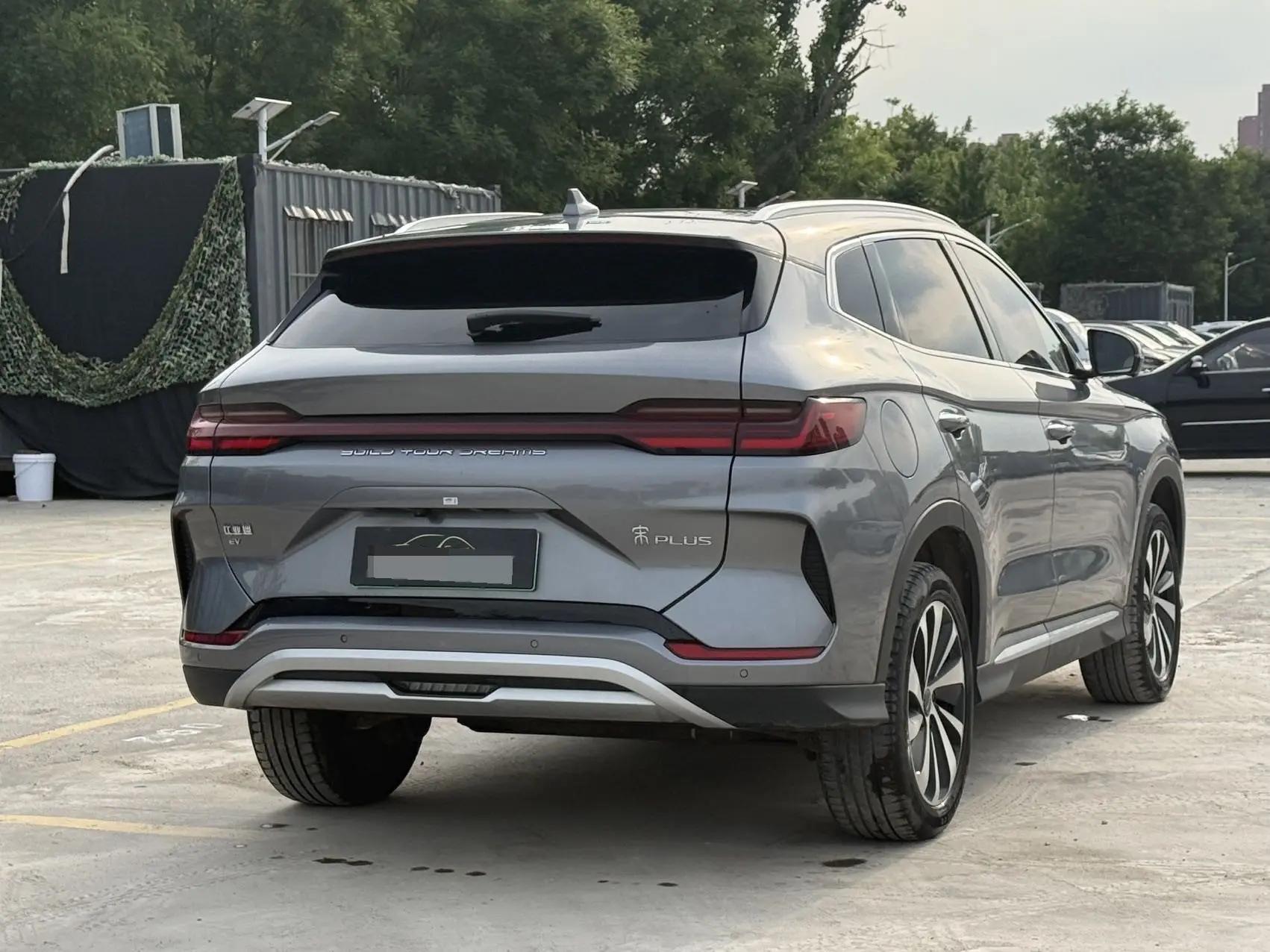 BYD 2023 Song PLUS EV Champion Edition 520KM Prestige Automatic 8