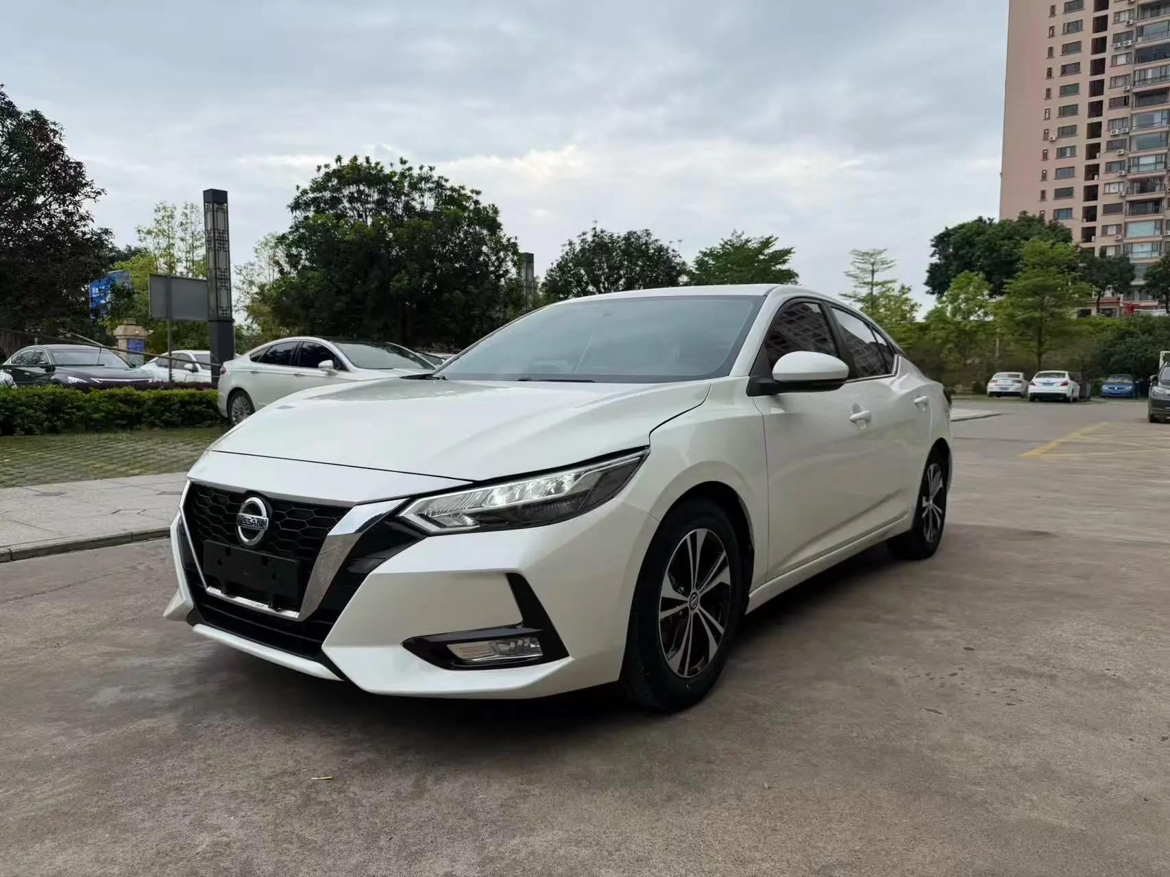 Открыть галерею: Xuanyi 2021 1.6L XL CVT Pleasant Edition