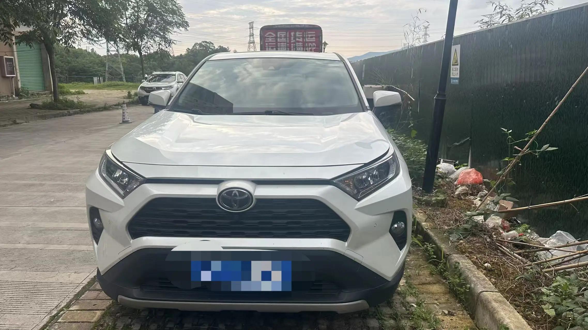 RAV4 Rongfeng 2022 2.0L CVT Two-Drive Fashion Edition 3