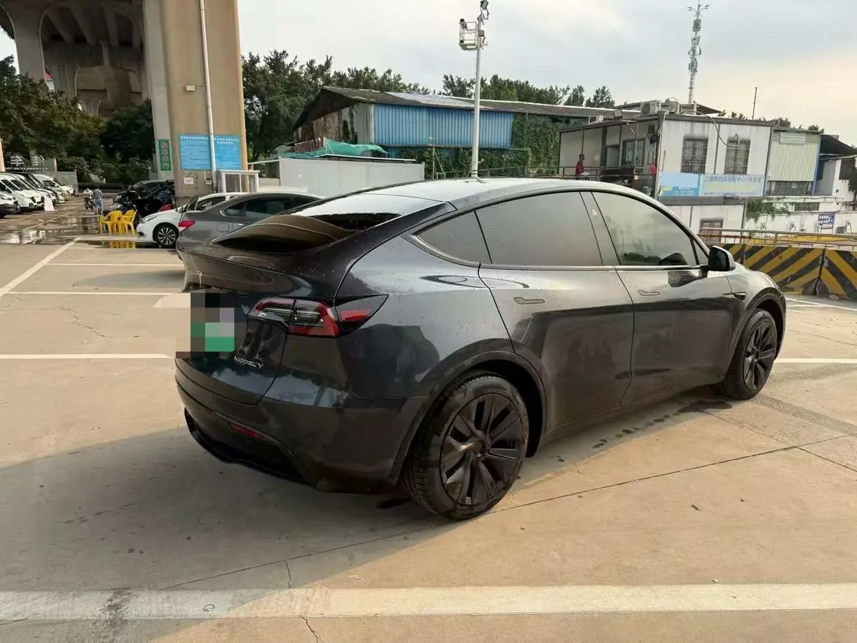 2024 Model Y Rear-Wheel Drive Edition 4