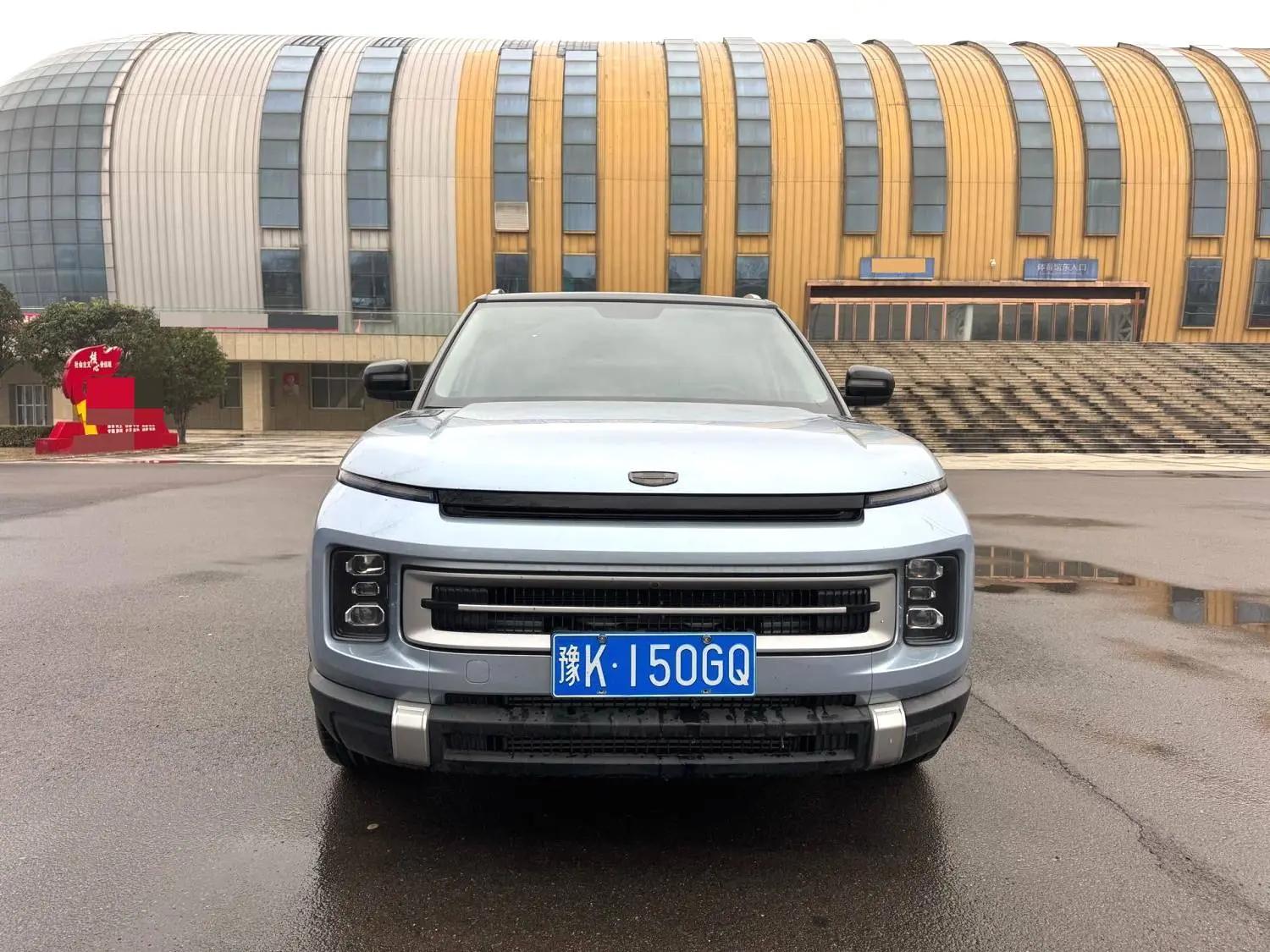 Geely ICON 2023 1.5TD Chocolate Alcoholic Edition 2