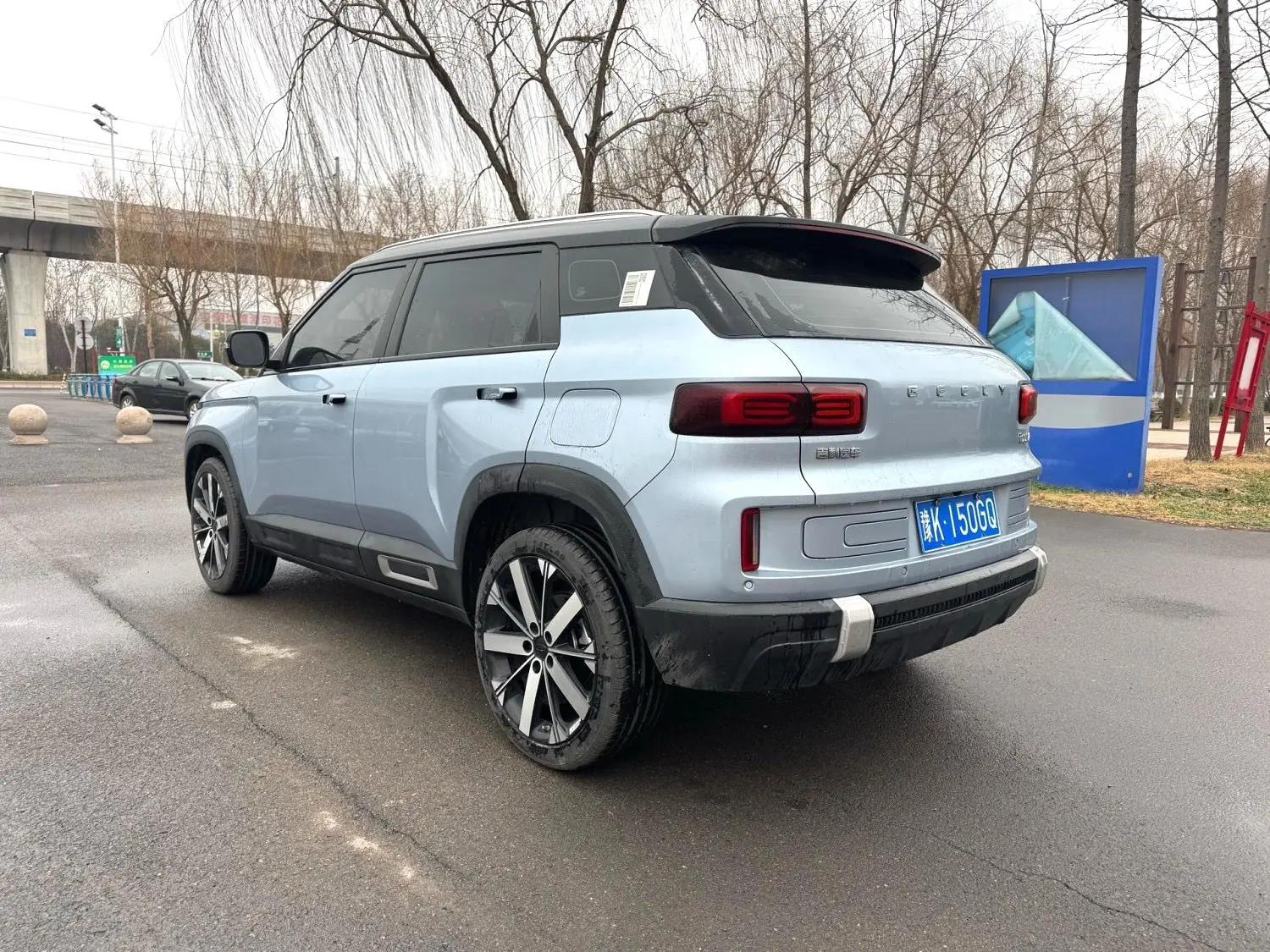 Geely ICON 2023 1.5TD Chocolate Alcoholic Edition 5