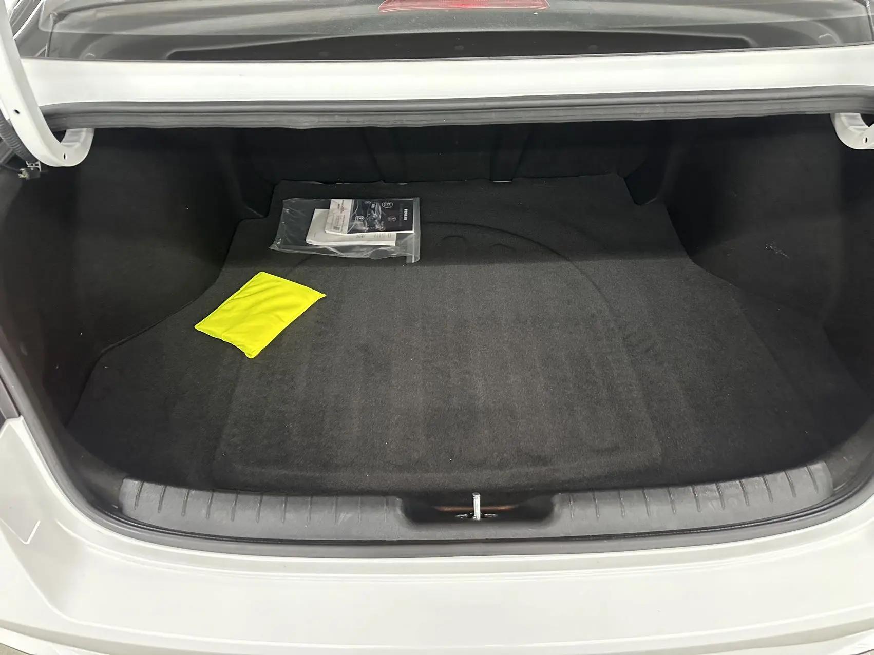 Elantra 2022 1.5L CVT GLX Elite Edition 14
