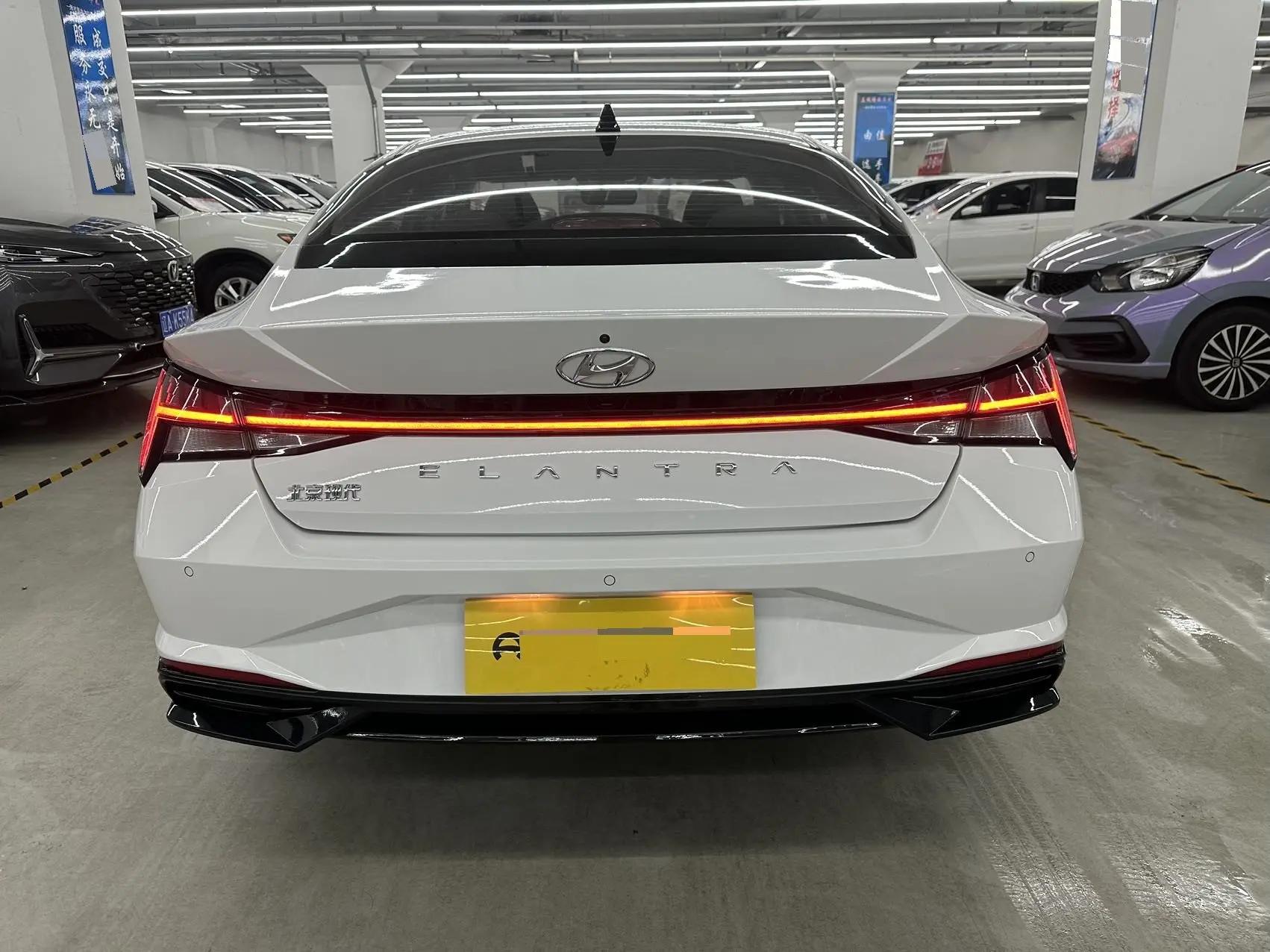 Elantra 2022 1.5L CVT GLX Elite Edition 18