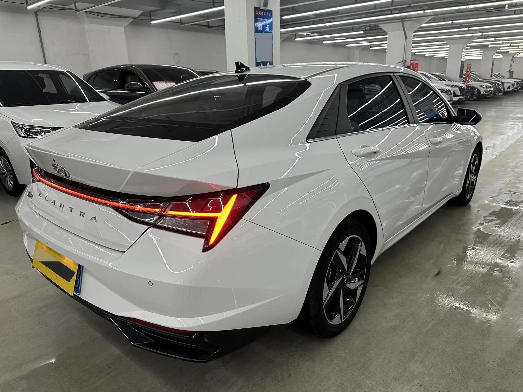 Elantra 2022 1.5L CVT GLX Elite Edition 19