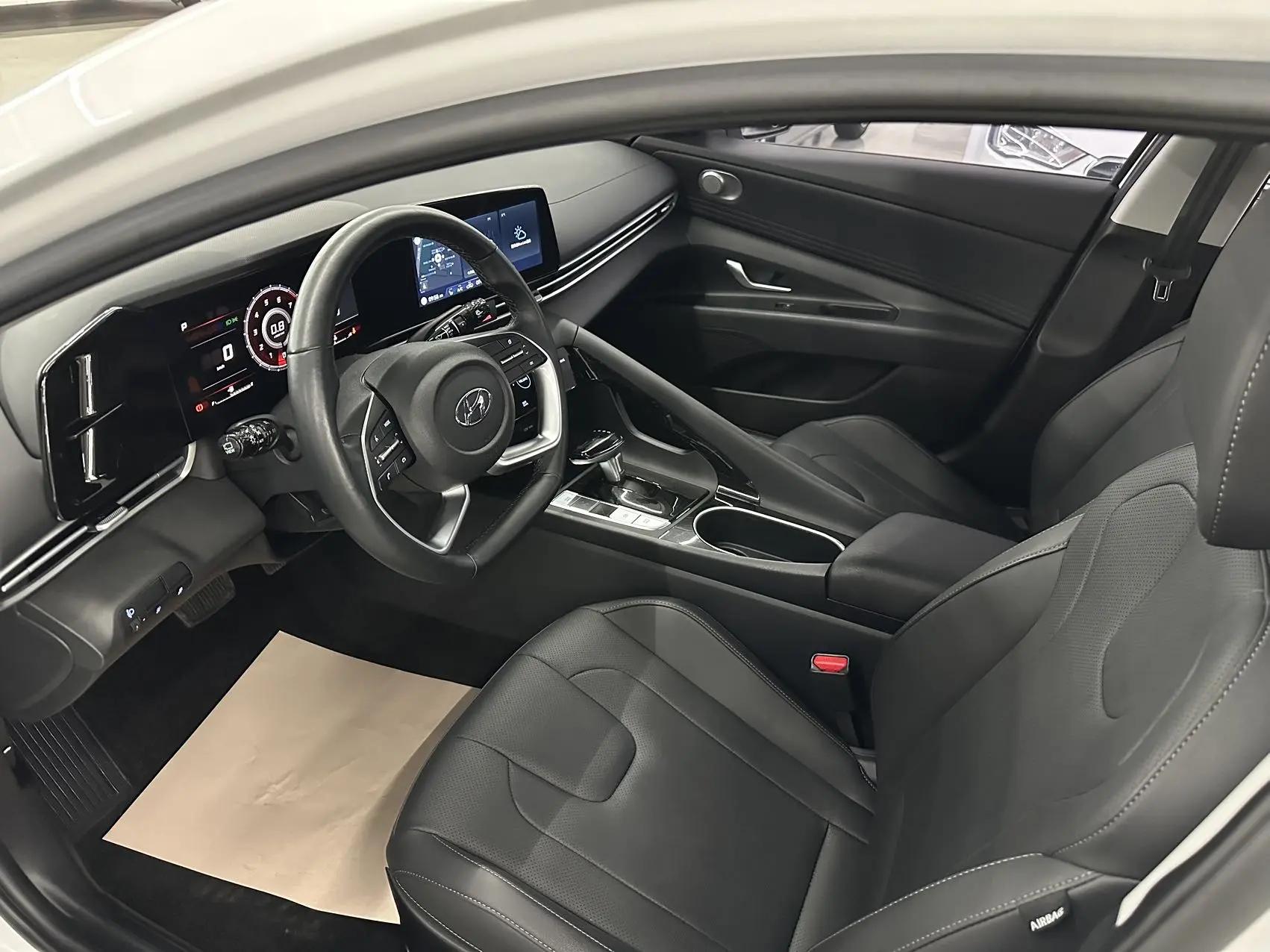 Elantra 2022 1.5L CVT GLX Elite Edition 8