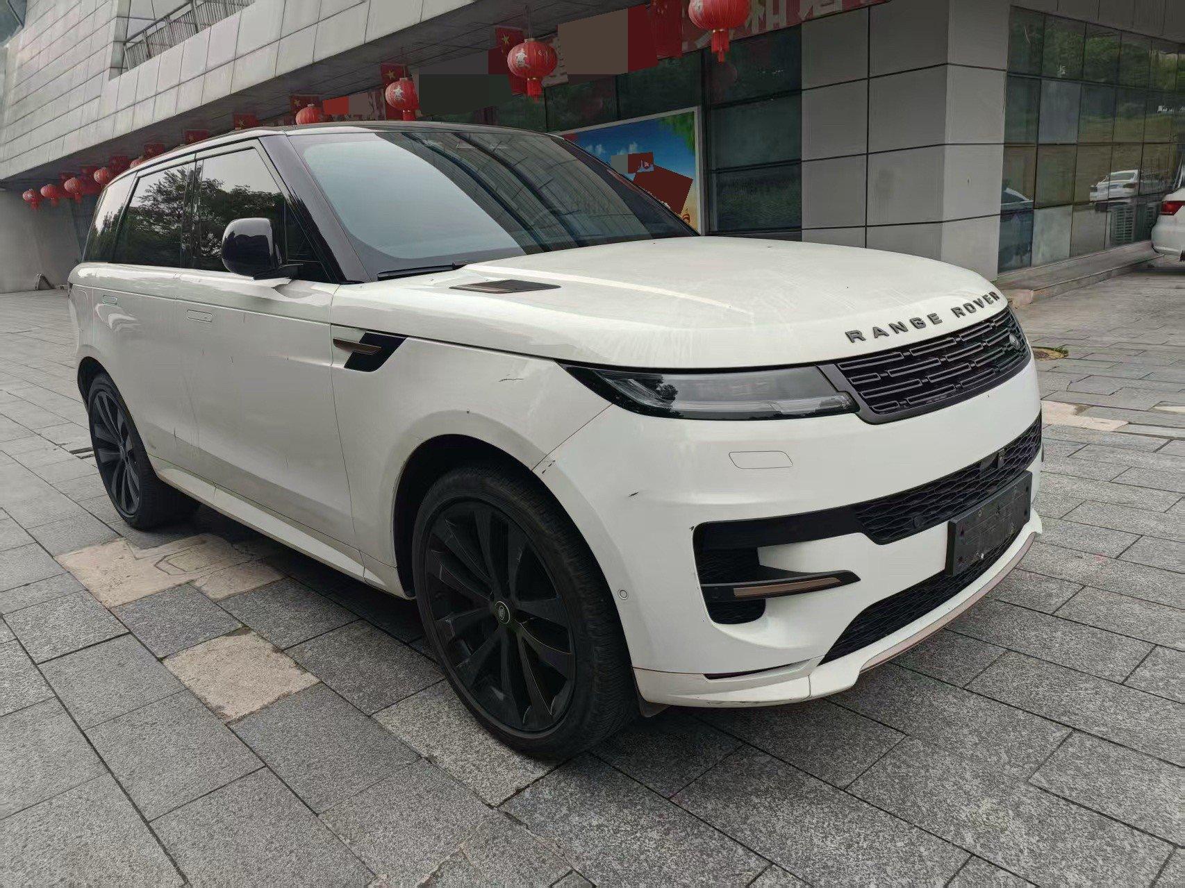 Range Rover Sport 2023 3.0 L6 P400 Dynamic SE 3