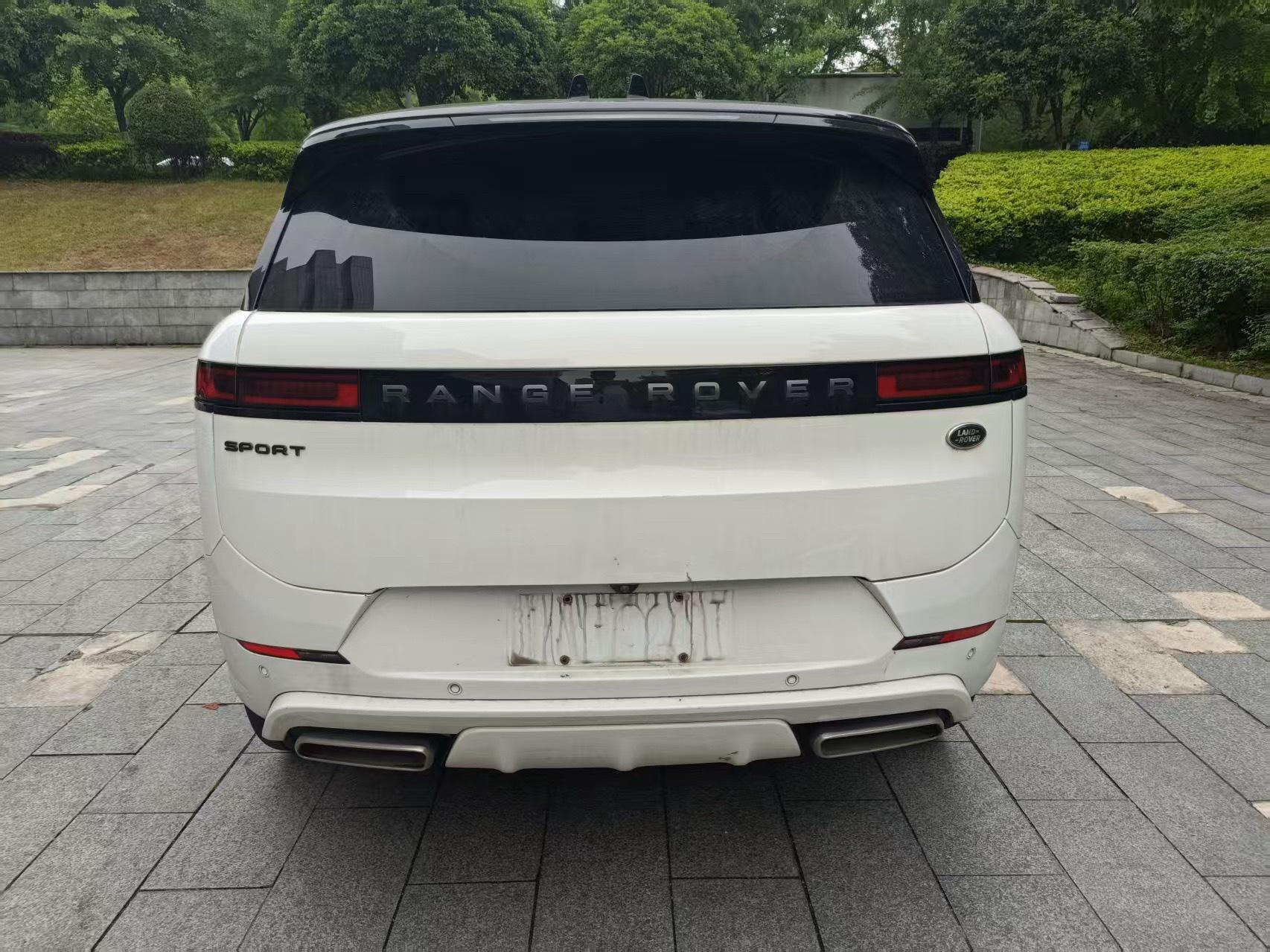 Range Rover Sport 2023 3.0 L6 P400 Dynamic SE 5