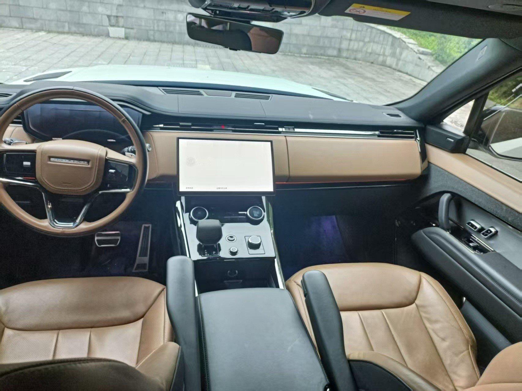 Range Rover Sport 2023 3.0 L6 P400 Dynamic SE 7