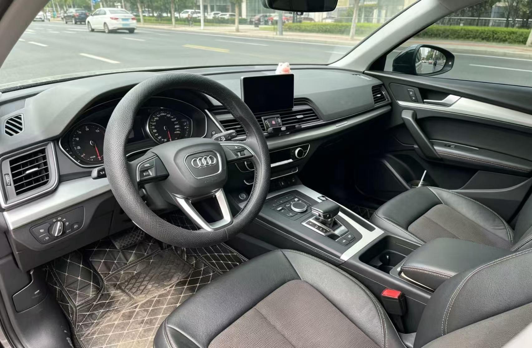 Audi Q5L 2020 model change 40 TFSI enjoy enterprising 3