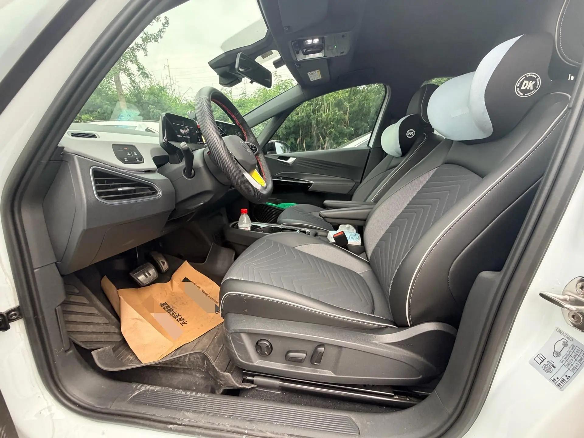 Volkswagen 2023 ID. 3 Pure Intelligence Enjoyment Version Automatic Transmission 4