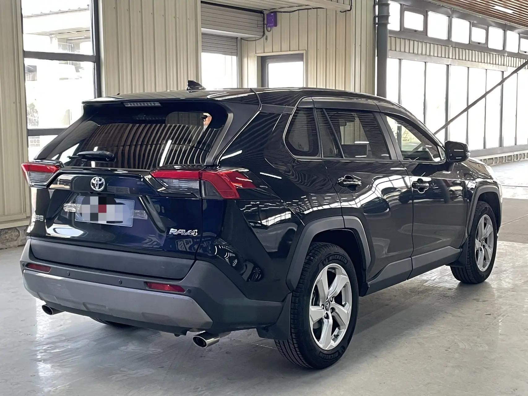 RAV4 Rongfeng 2021 2.0L CVT Two-Drive Fashion PLUS Edition 5