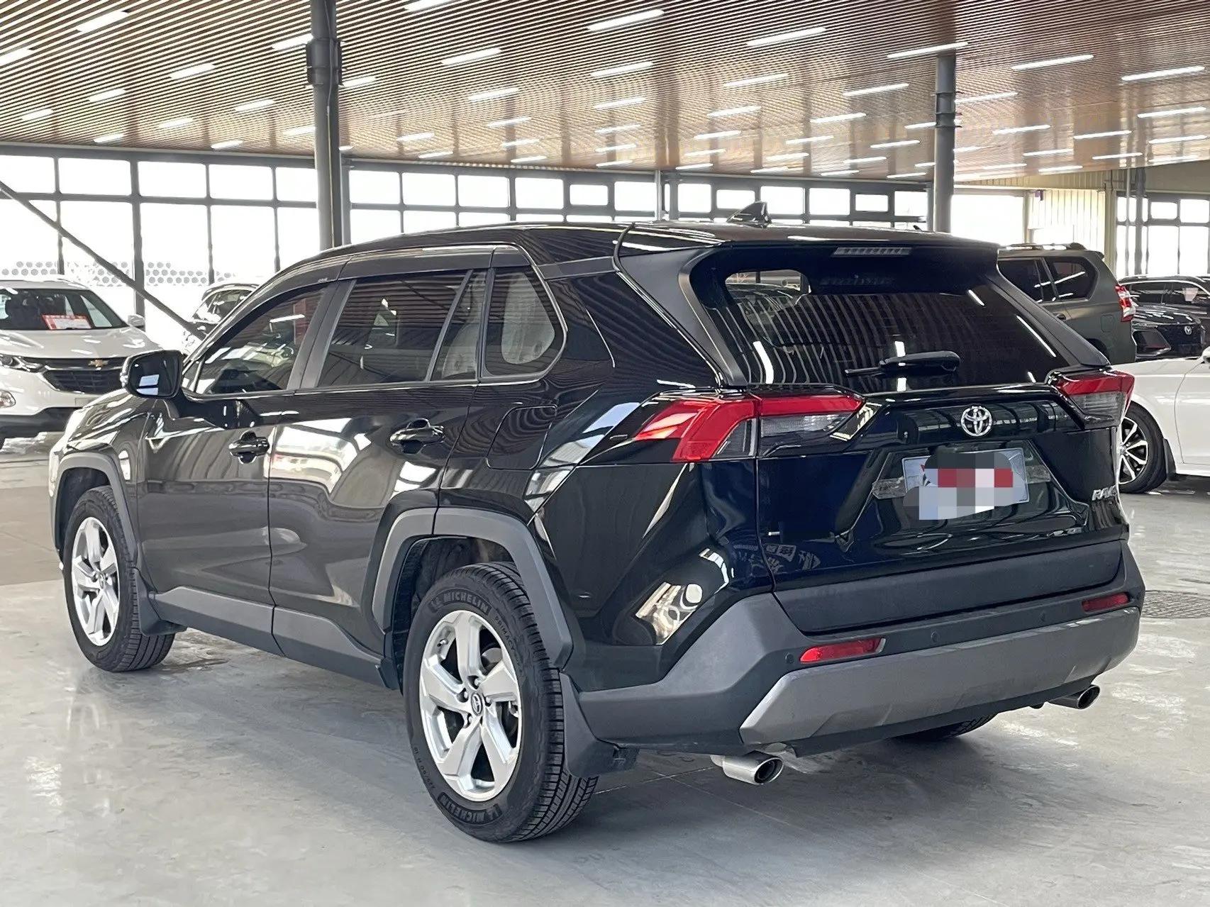 RAV4 Rongfeng 2021 2.0L CVT Two-Drive Fashion PLUS Edition 8