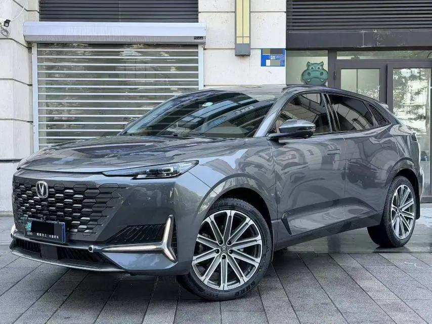 ChangAn UNI-K 2021 model, 2.0T all-wheel-drive prestige version