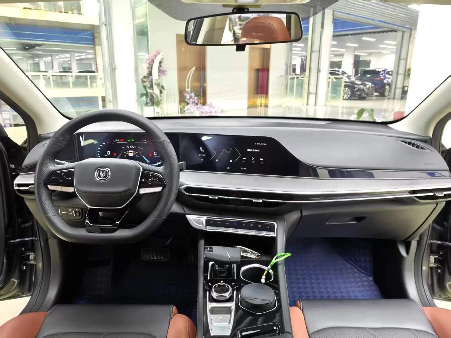 Yidong 2022 PLUS Blue Whale NE 1.4T GDI DCT Premium Edition 8