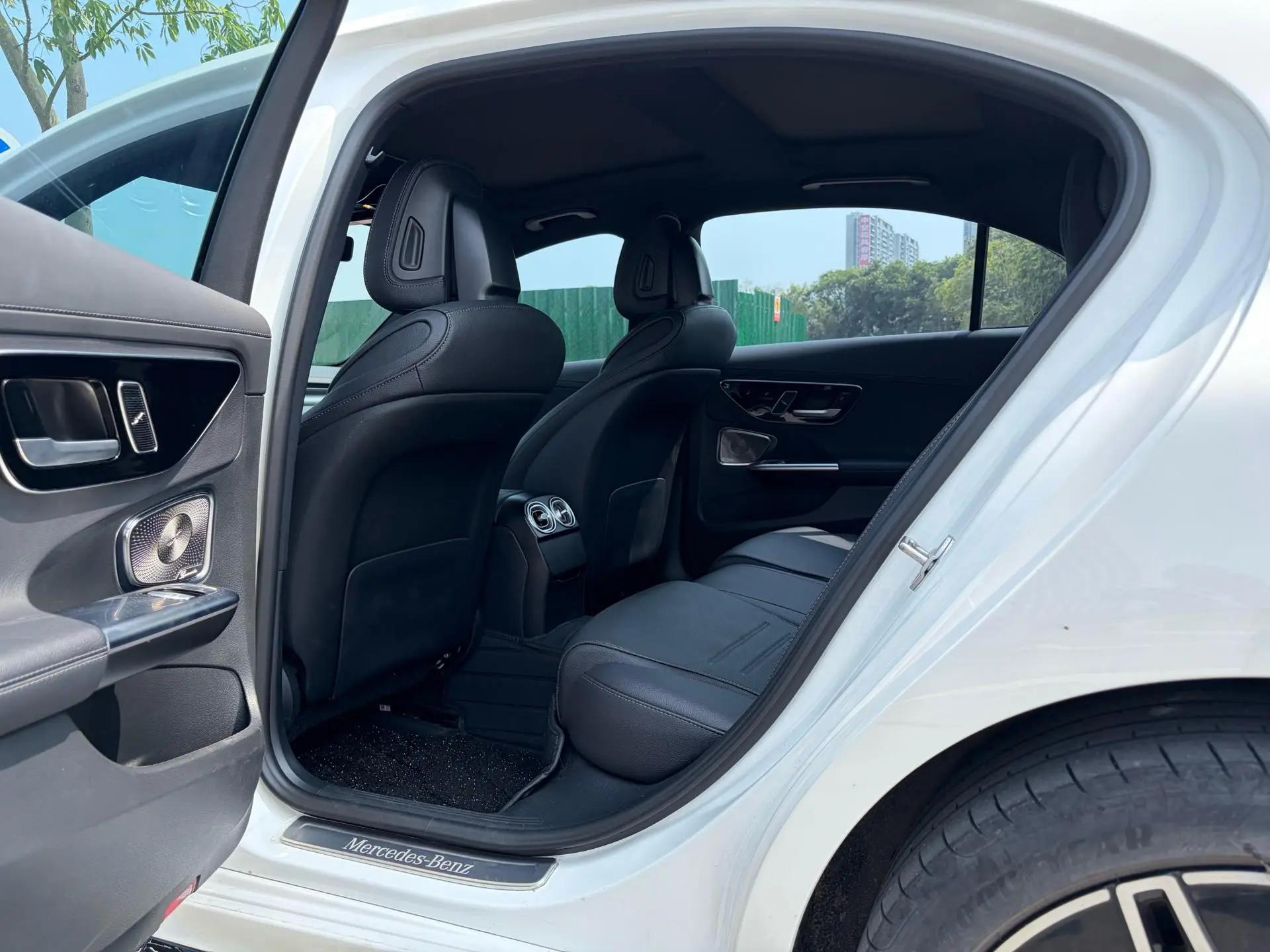 Mercedes Benz Class C 2023 C 260 L Night Sports Edition 6