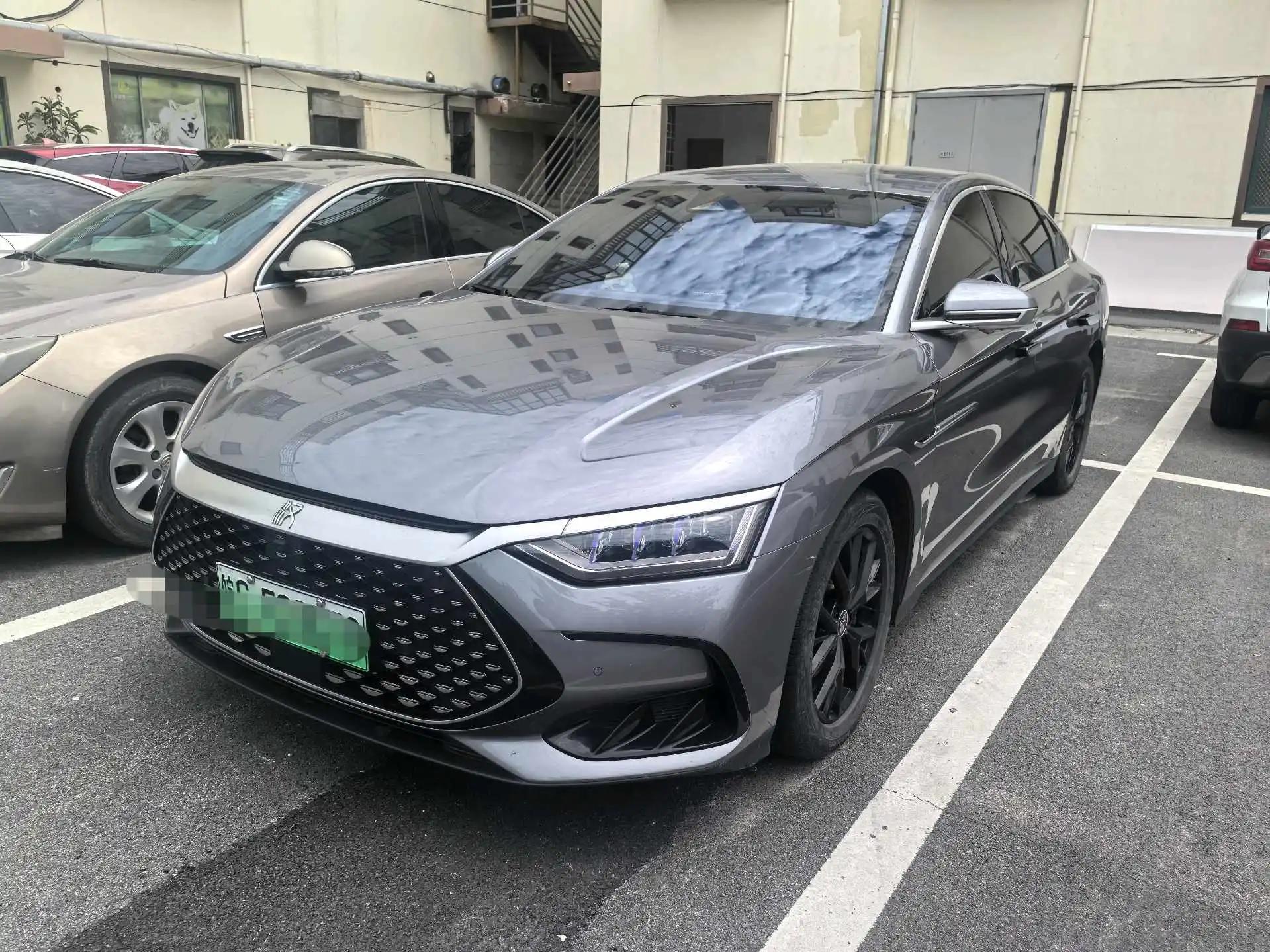 BYD 2023 Chinese DM-i 1.5T stepless champion 121KM elite automatic gear