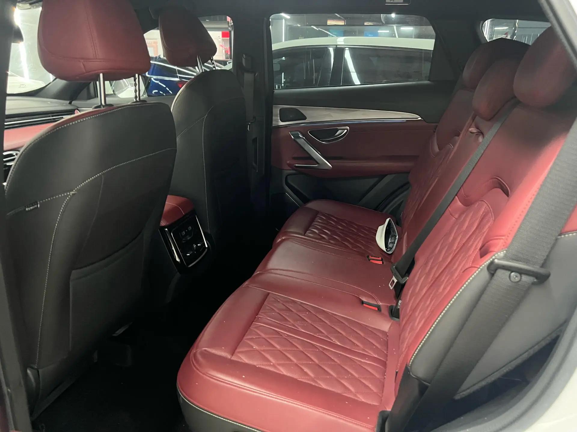 Jetour X70 PLUS 2024 Champion Edition 1.5T DCT Champion PRO 5 6
