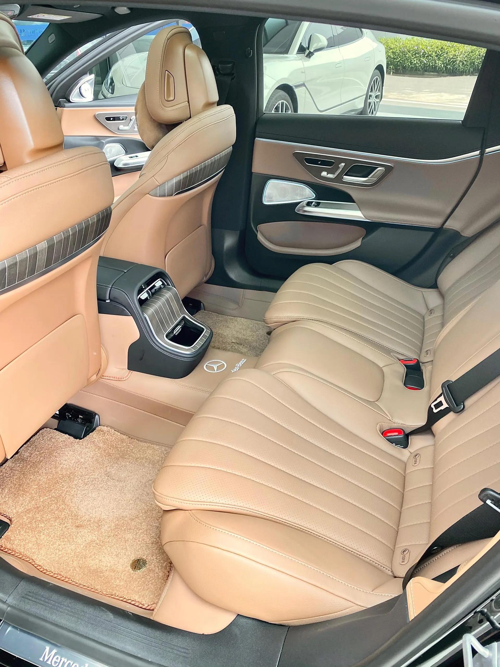 Mercedes Benz E Class 2025 E 300 L 48V 2.0T Luxury (Modified) Automatic Gear 6