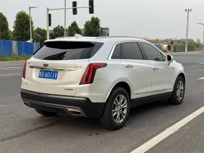 Cadillac XT5 2021 28T Luxury Model 4